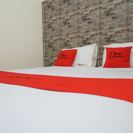 Reddoorz Plus @ Ciumbuleuit Area Bandung Luaran gambar