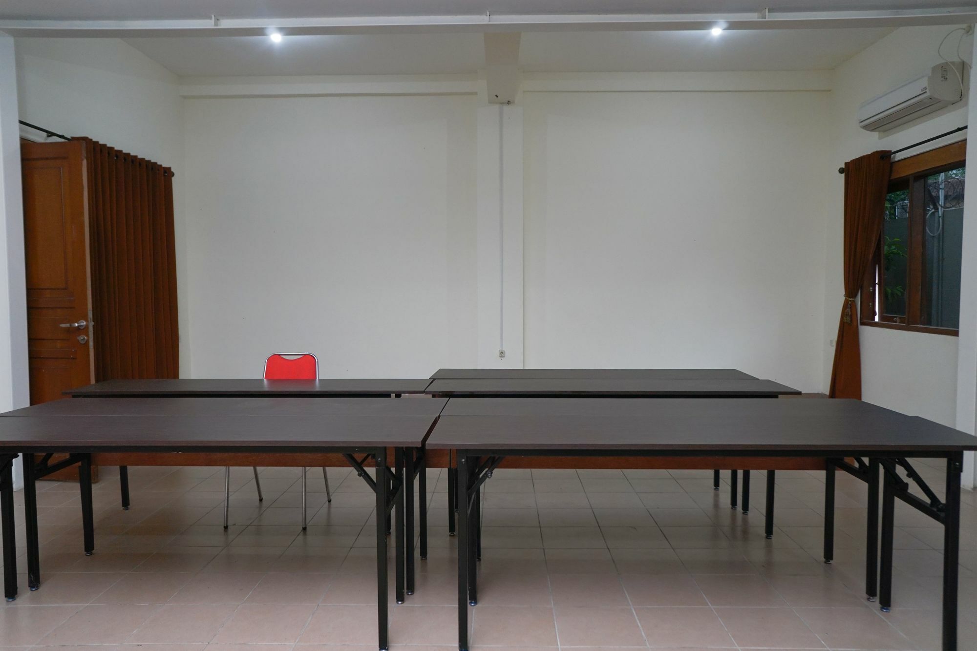 Reddoorz Plus @ Ciumbuleuit Area Bandung Luaran gambar