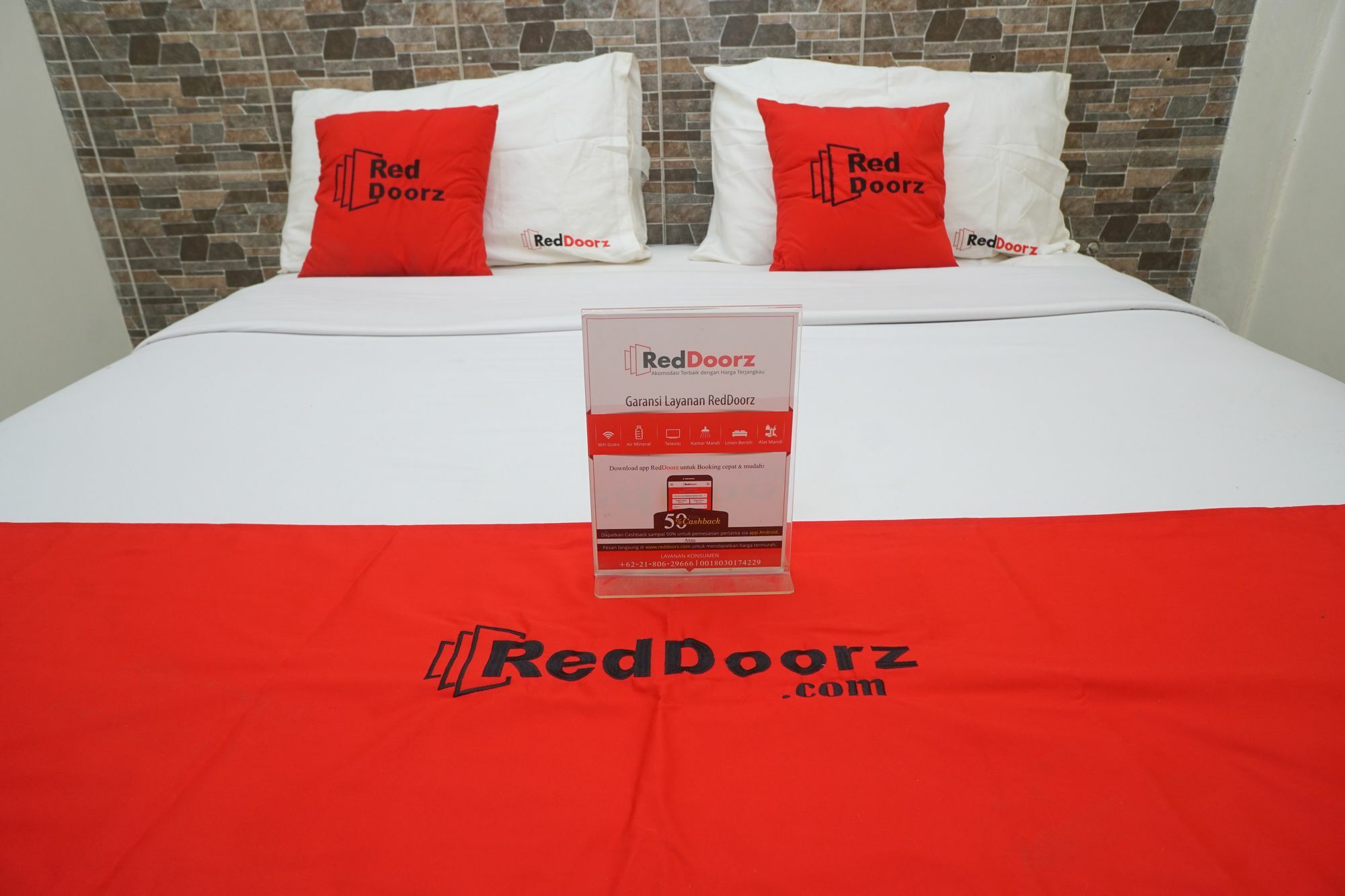 Reddoorz Plus @ Ciumbuleuit Area Bandung Luaran gambar