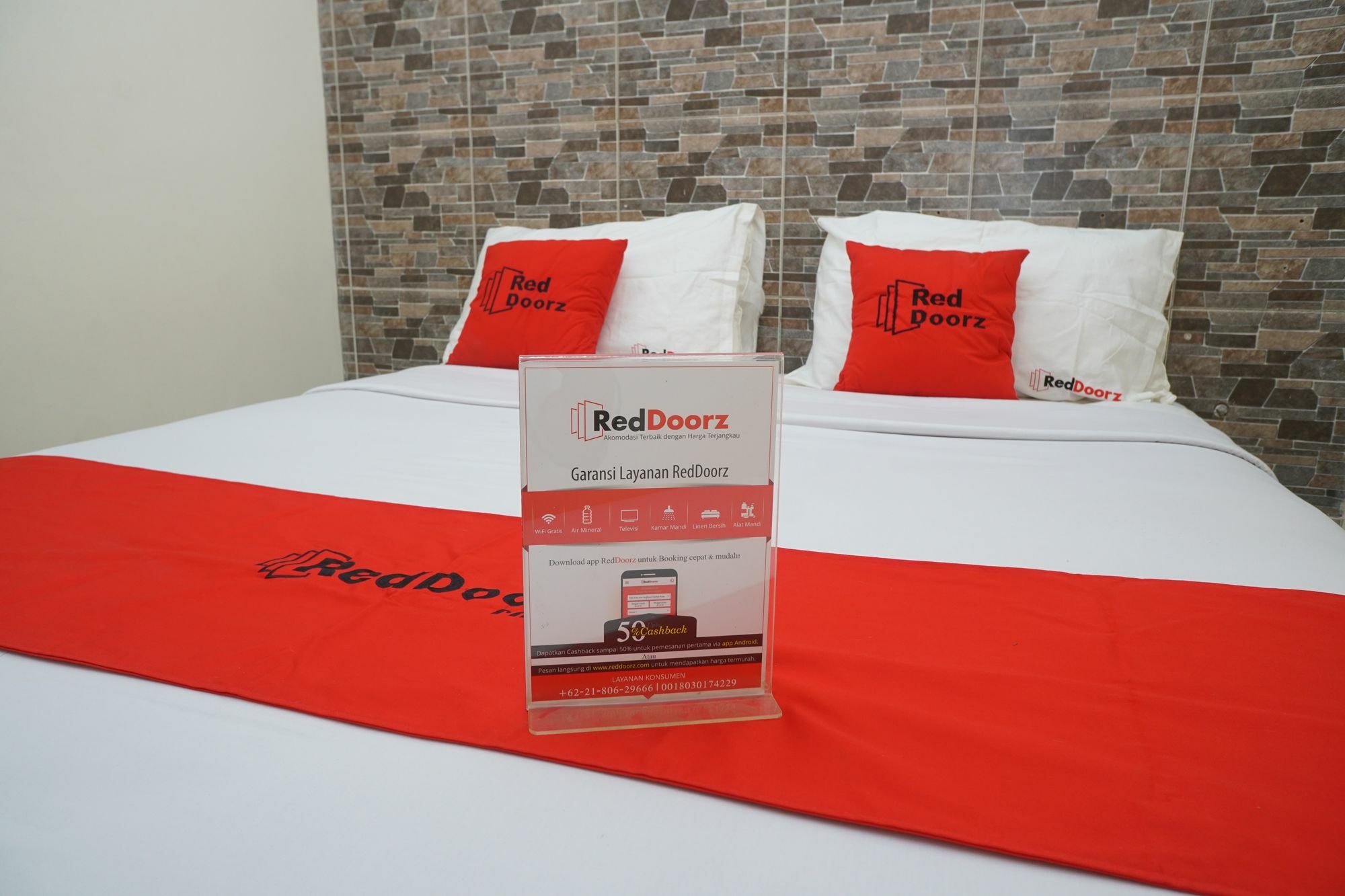 Reddoorz Plus @ Ciumbuleuit Area Bandung Luaran gambar