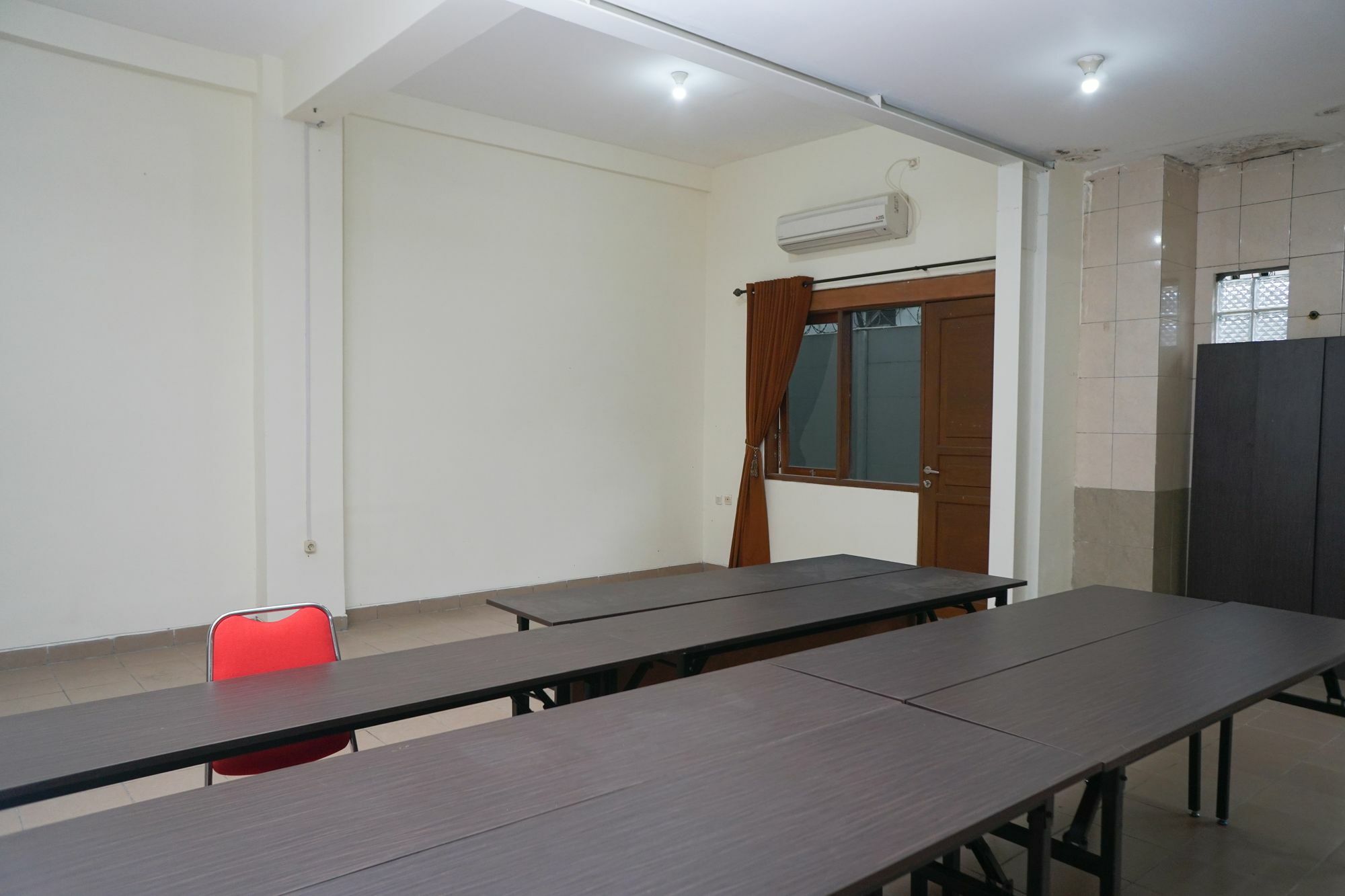 Reddoorz Plus @ Ciumbuleuit Area Bandung Luaran gambar