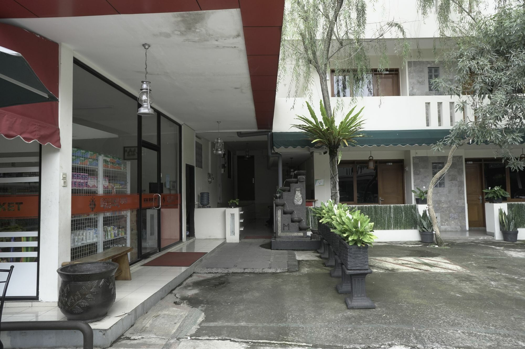 Reddoorz Plus @ Ciumbuleuit Area Bandung Luaran gambar